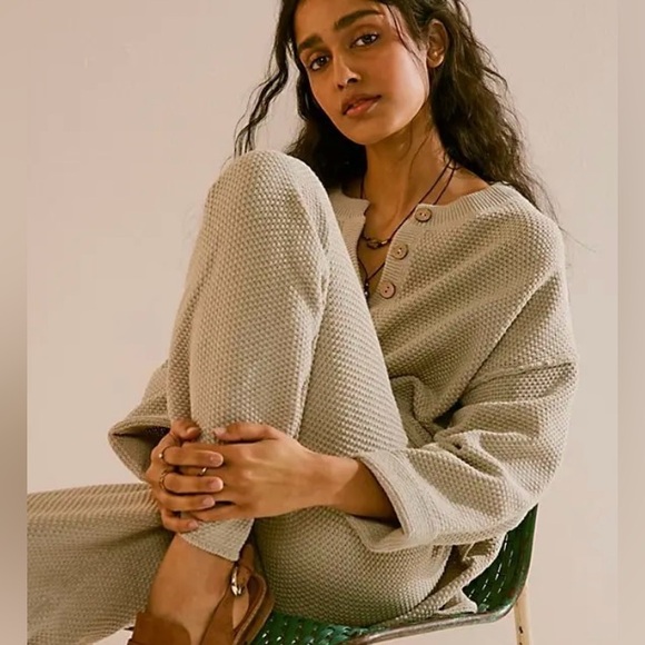 NWOT Free People Hailee Sweater Set Khaki - Picture 2 of 10